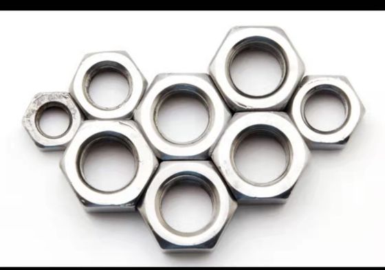 Noix de soudure hexagonale en acier inoxydable pour tuyaux d'échappement lourds