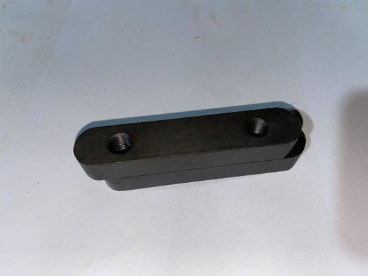 Forgeur de pièces de moteur en fer à clef plate pour 12V. 02.37 à bénéficier
