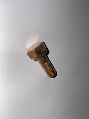Série 190 12V. 03.53B Pièces moteur Tête de bouteille Évacuateur vis de port Composant standard