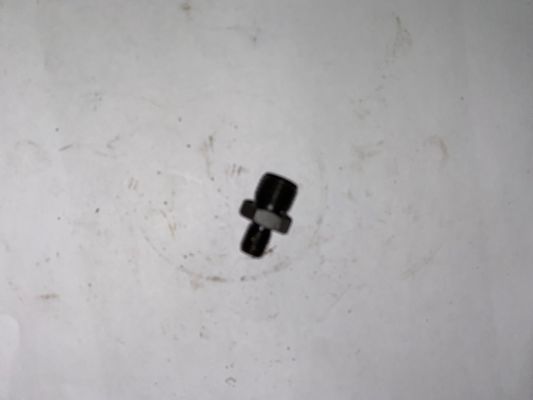 Forgeage de l'injecteur de carburant Jichai fixant une vis 12vb. 14.30.02 avec certification ISO9001