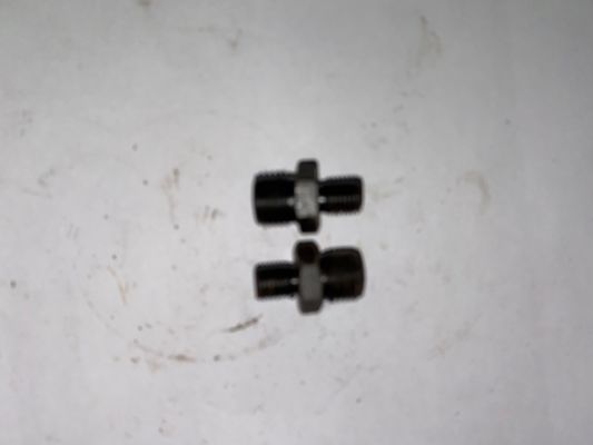 Forgeage de l'injecteur de carburant Jichai fixant une vis 12vb. 14.30.02 avec certification ISO9001