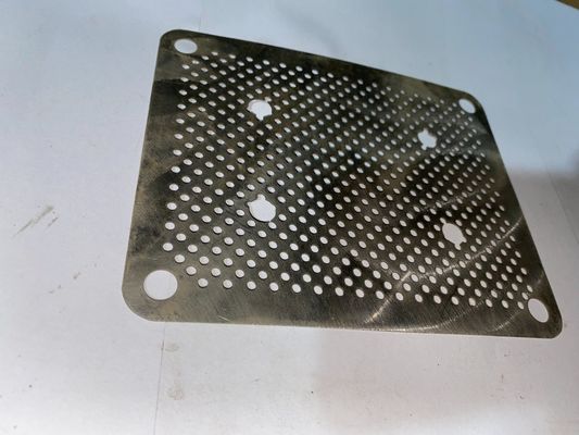 Écran de filtre de forgeage certifié ISO9001 pour générateur Jichai Chidong 12V. 20.10.02c