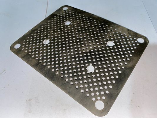 Écran de filtre de forgeage certifié ISO9001 pour générateur Jichai Chidong 12V. 20.10.02c