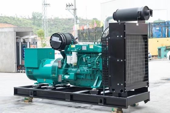 Générateur diesel silencieux de 50 à 1500 kW pour haute vitesse et performances